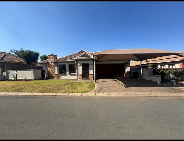 2 BEDROOM CLUSTER FOR SALE IN SUNAIR PARK